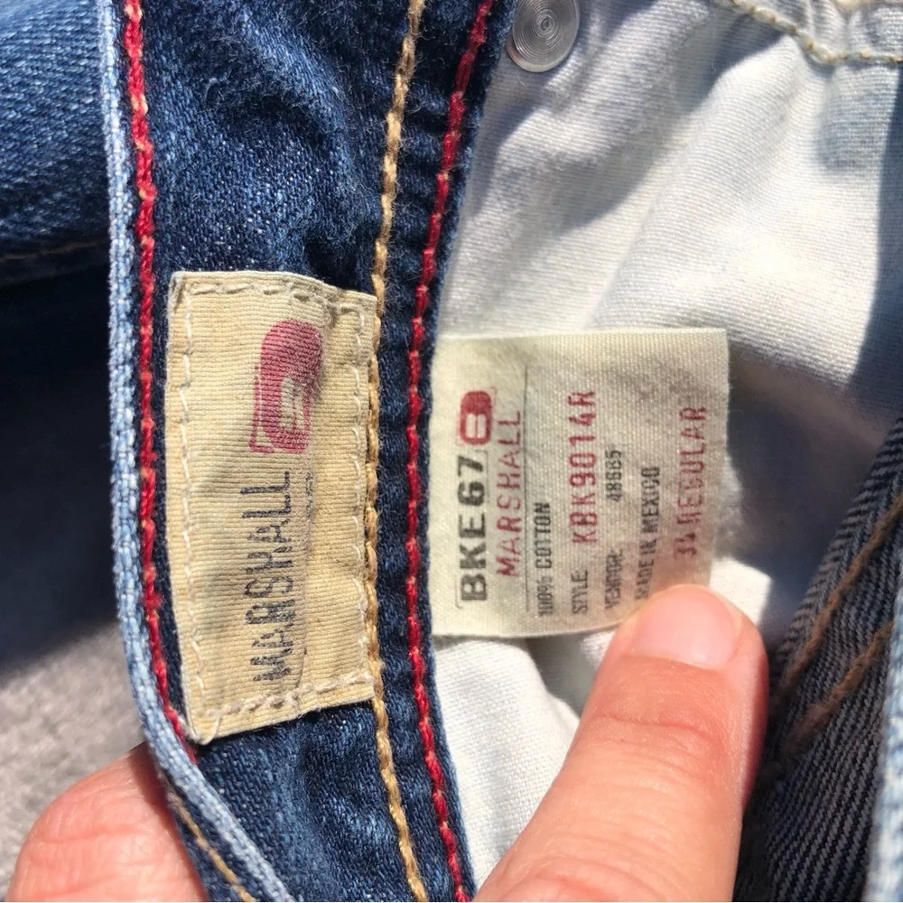 BKE Jeans Buckle Mens 34 Regular Marshall 67 Straight Leg Distressed Denim